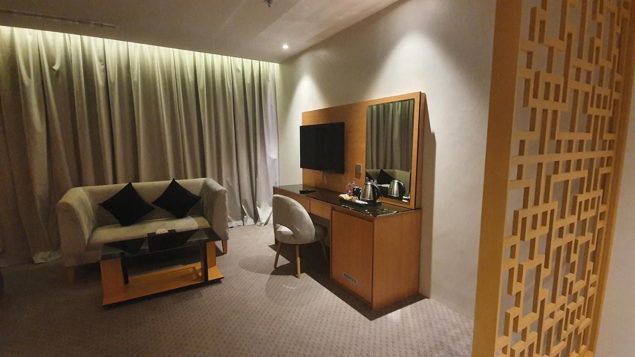 Al Rayyan Tower Hotell Jidda Eksteriør bilde